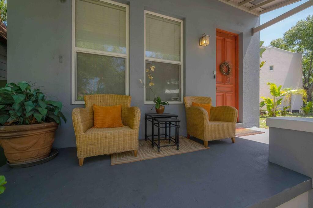 Nawlins Vibe With Rooftop Verandah Near Riverwalk And Downtown แทมปา ภายนอก รูปภาพ